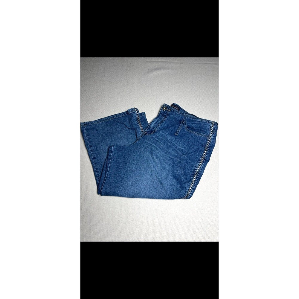 Route 66 Side Braid Medium Wash Denim Plus Size Capri size 18 Stretch Vintage